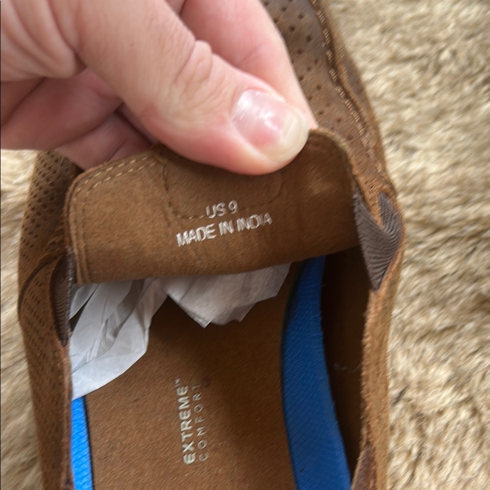 Clarks Brown Leather Slip-On Loafers with Textured Design - Picture 6 of 6